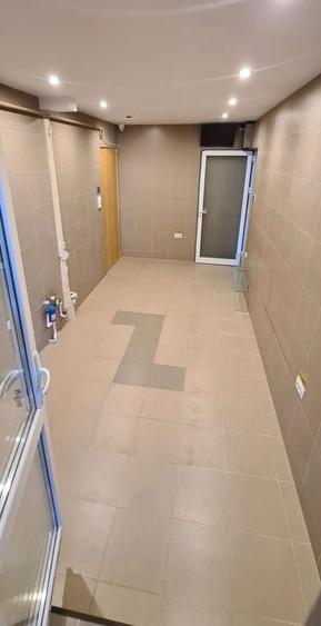 Apartament cu 3 camere decomandat în Calea Galați