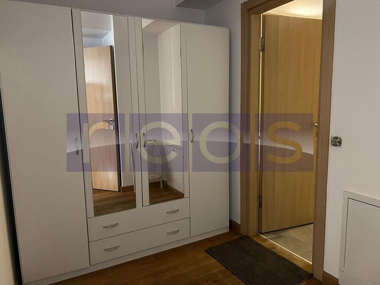 Apartament cu 2 camere decomandat, mobilat în Tei