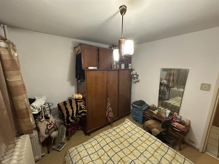 Apartament cu 2 camere decomandat, mobilat în Berceni