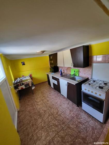 Casă cu 3 camere cu Teren 185 Mp în Central