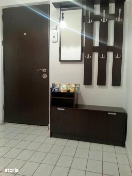 Apartament cu 2 camere decomandat în Km 4