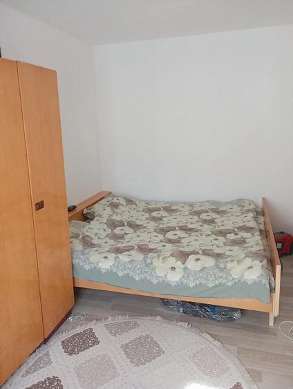 Apartament cu 2 camere semidecomandat în Casa de Cultură
