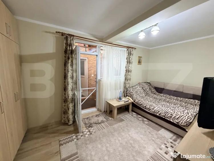 Casă cu 4 camere cu Teren 326 Mp în Cetate