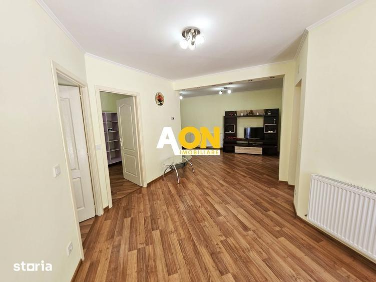 Casă cu 10 camere cu Teren 417 Mp în Central