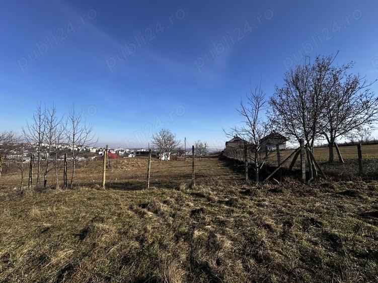 Teren de 800 mp, în Central