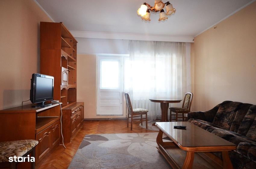 Apartament cu 4 camere decomandat în Gară
