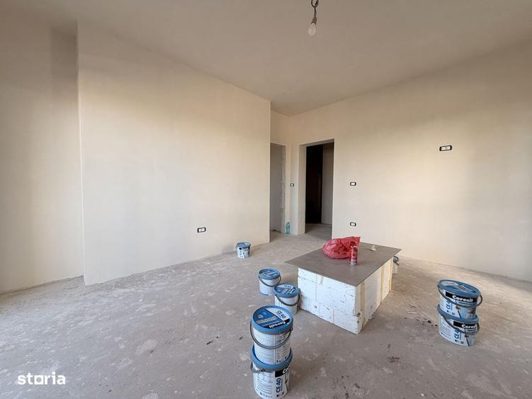 Apartament cu 2 camere decomandat în Giroc