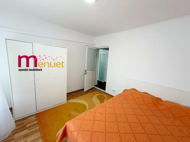 Apartament cu 2 camere decomandat în Pelican