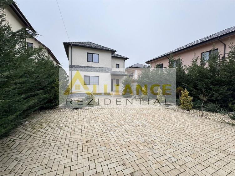 VILA Individuala cu 4 camere - 3 bai | 566 mp teren - - 1