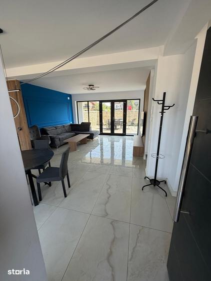 Casă cu 4 camere cu Teren 110 Mp în Brănești
