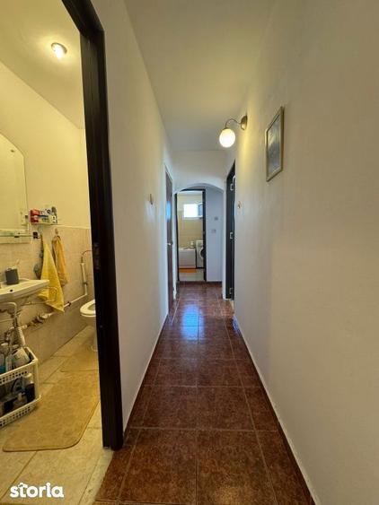 Apartament cu 3 camere decomandat în Rahova