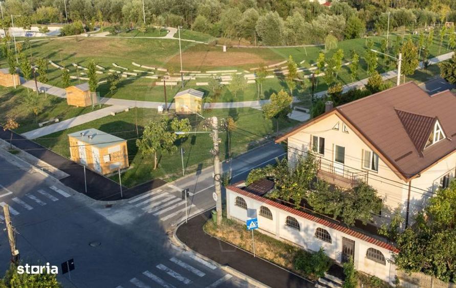 Casă cu 5 camere cu Teren 430 Mp în Central