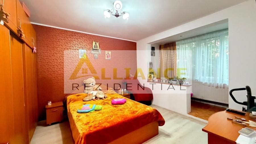 Metrou Aparatorii Patriei ~ Apartament 3 camere decomandat - 8