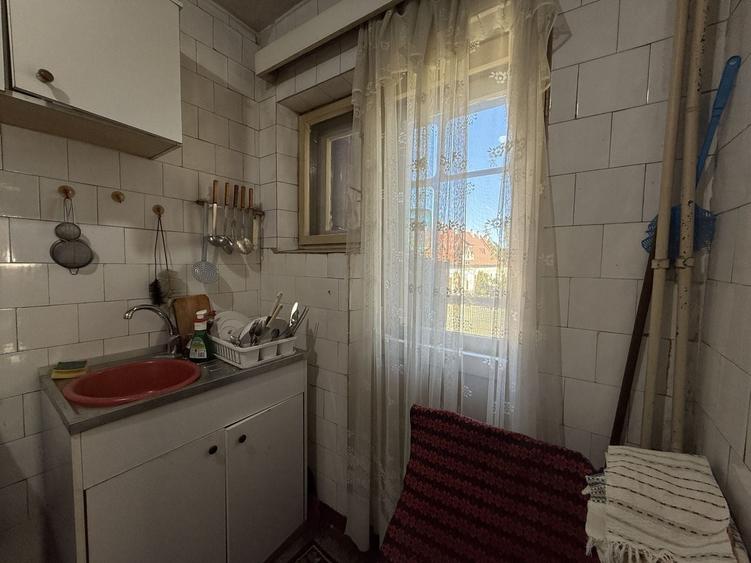 Apartament cu 3 camere decomandat în Ultracentral