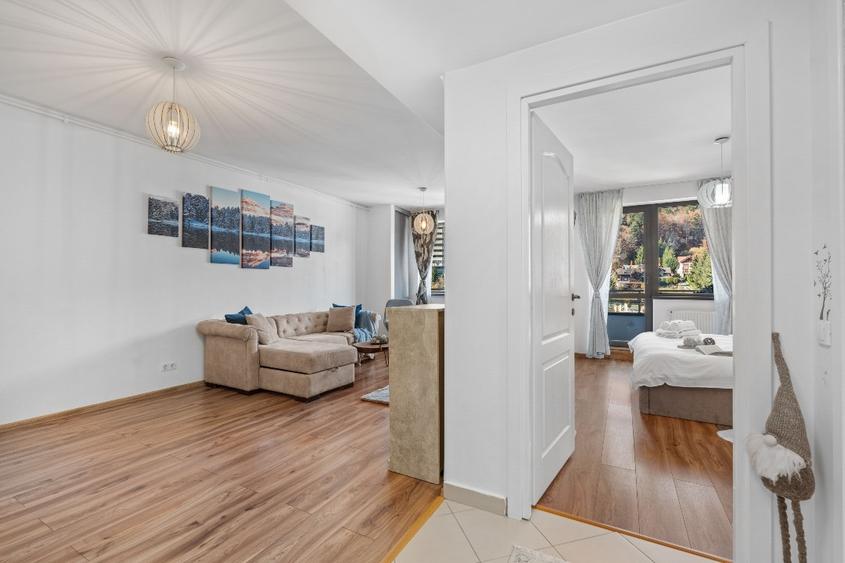 Apartament cu 2 camere semidecomandat, mobilat în Platoul Izvor