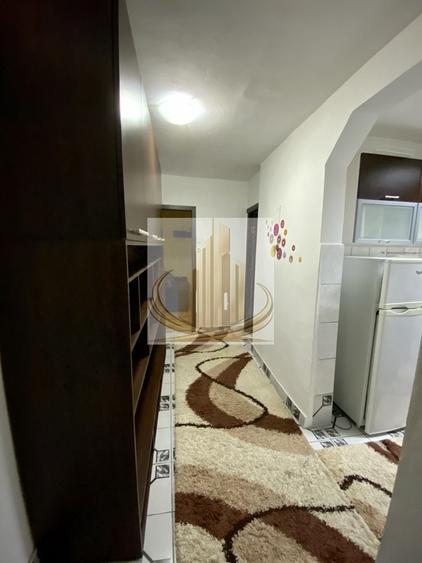 Garsonieră decomandată, mobilată în Girocului