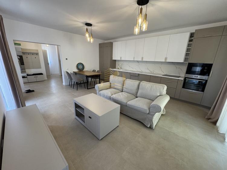 Duplex cu 4 camere cu Canalizare în Iris