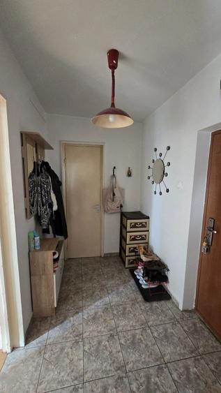 Apartament cu 2 camere semidecomandat în Drumul Taberei