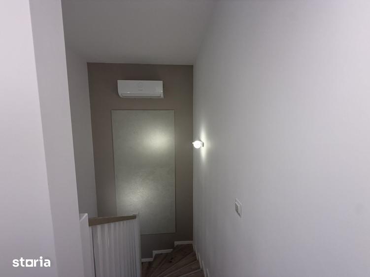Casă cu 4 camere cu Teren 300 Mp în Dobroești