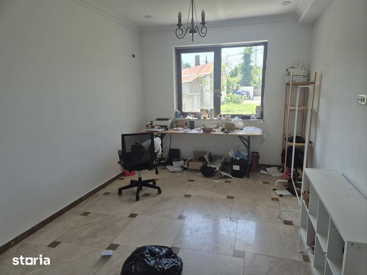 Casă cu 5 camere cu Teren 1000 Mp în Dragomirești-Vale
