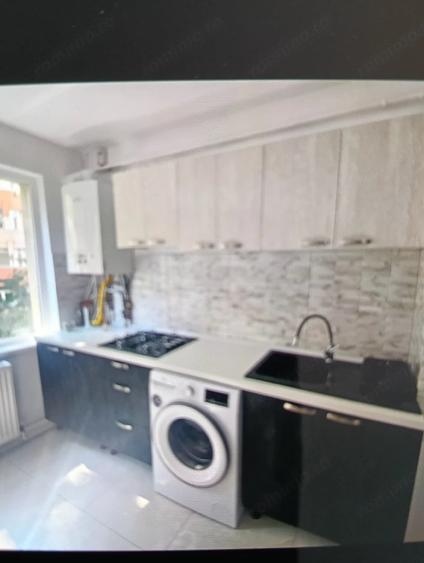 Apartament cu 3 camere decomandat în Pantelimon