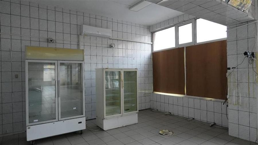 Spațiu comercial, de 232.5 mp, în Central