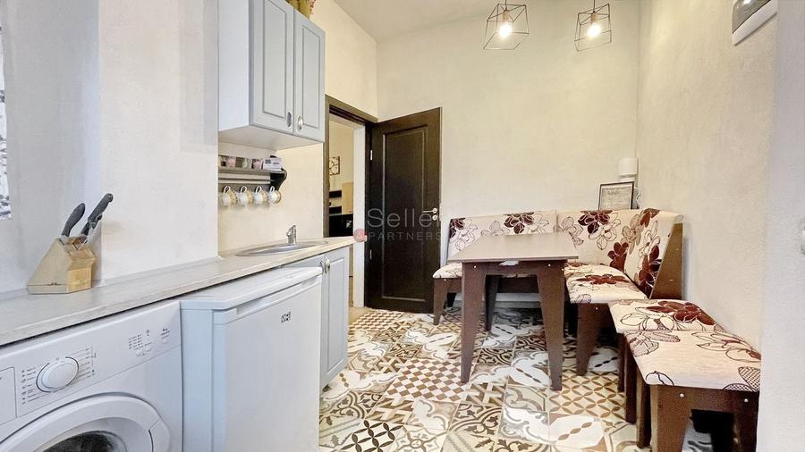 Apartament cu 2 camere decomandat, mobilat în Centrul Civic