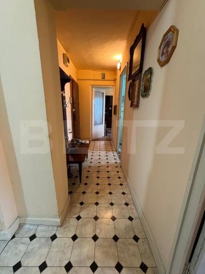 Apartament cu 2 camere decomandat, mobilat în Decebal