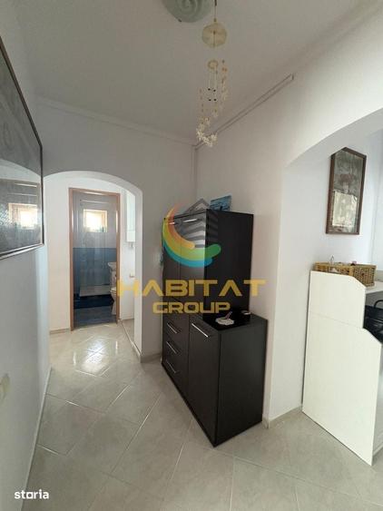 Apartament cu 3 camere decomandat în Tei