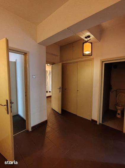 Piata Romana, Magheru 4 camere - 3