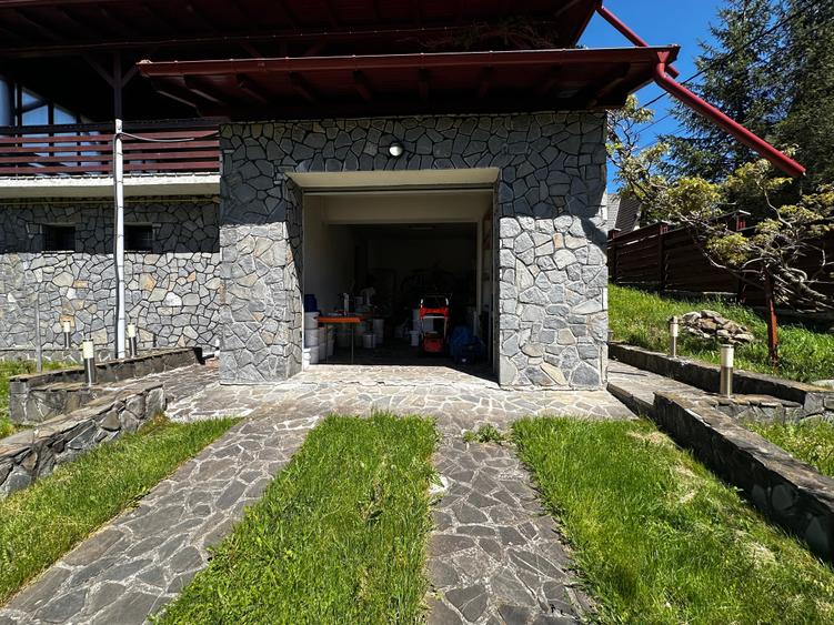 Casă cu 5 camere cu Canalizare în Cheia