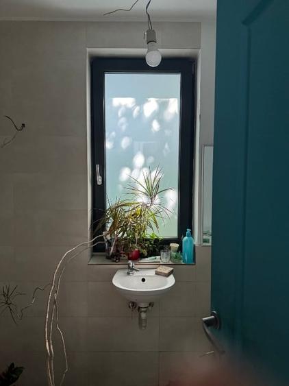 Apartament cu 3 camere semidecomandat, mobilat în Grigorescu
