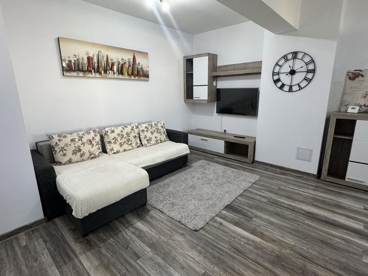 De inchiriat Apartament 2 camere etaj 6 | 50 mp | Bloc Topaz | Central - 6