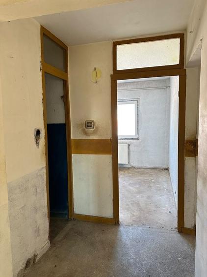 Apartament cu 3 camere decomandat în Ultracentral