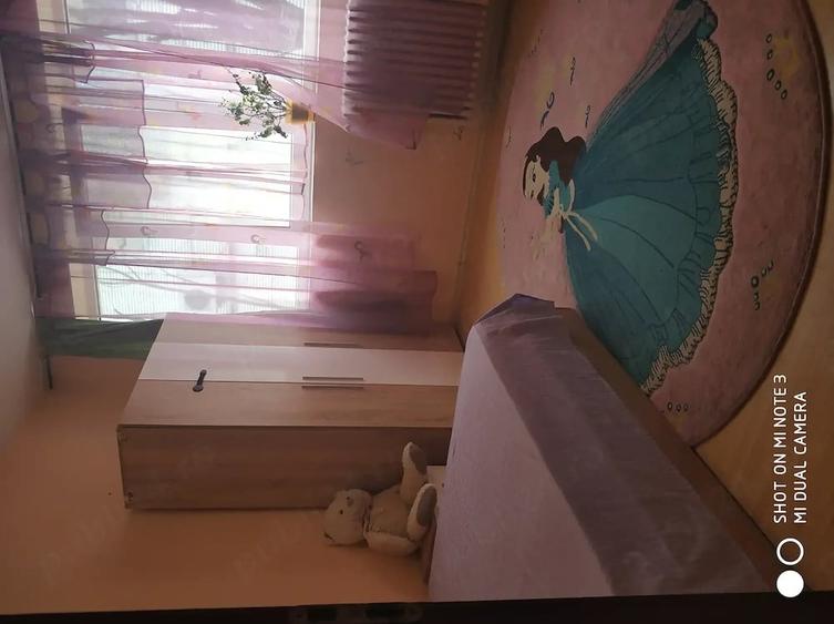 Apartament cu 3 camere decomandat în Progresul