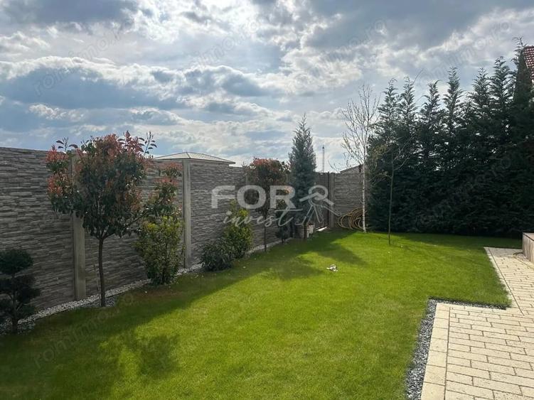 Casă cu Teren 471 Mp în Nufărul