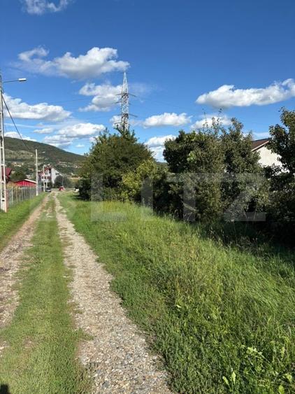 Teren Construcții intravilan de 500 mp, în Sud
