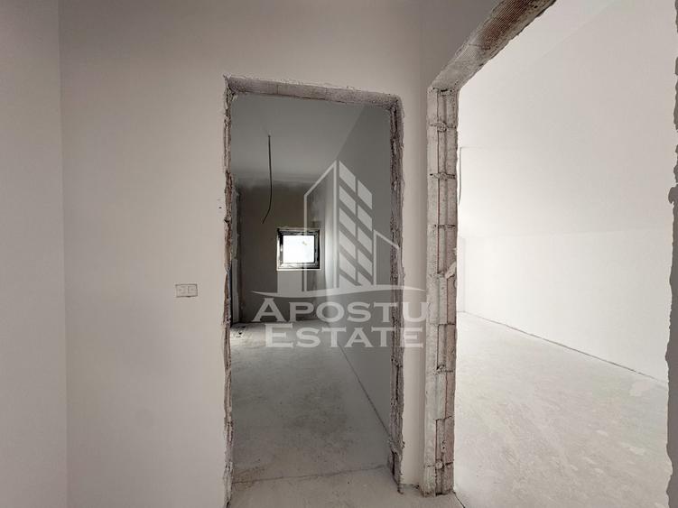 Duplex cu 6 camere cu Canalizare în Chișoda