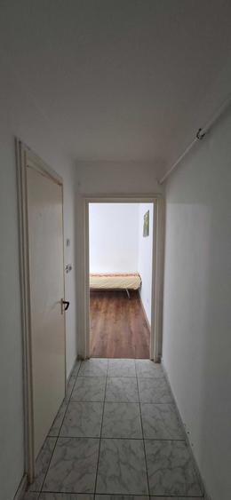 Apartament cu 2 camere nedecomandat în Sud
