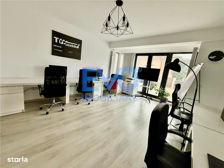 Apartament cu 3 camere decomandat în Galata