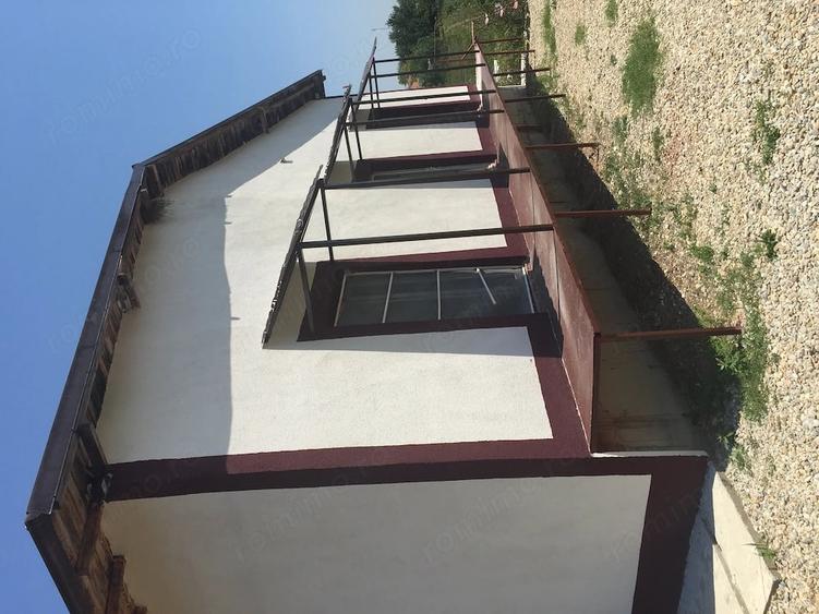 Spațiu comercial, de 300 mp, în Brăniștari
