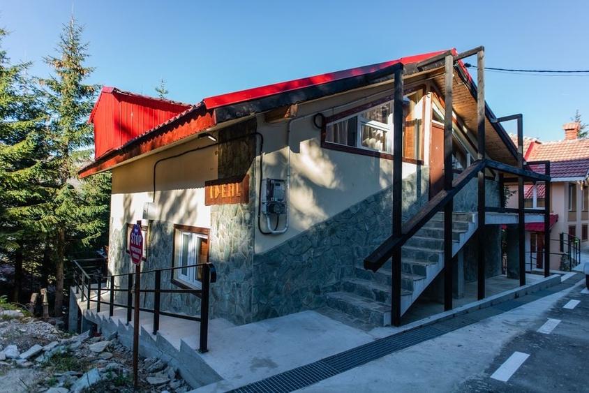 Casă cu 4 camere în Central