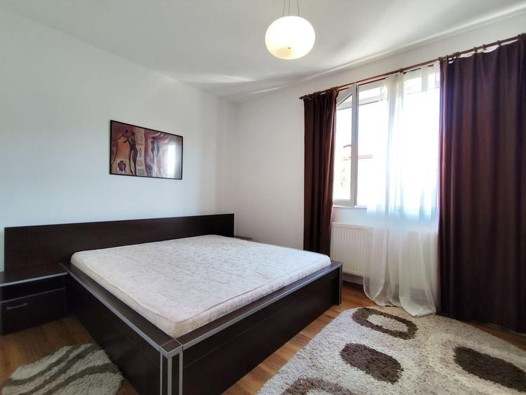 Apartament cu 2 camere decomandat, mobilat în Bună Ziua