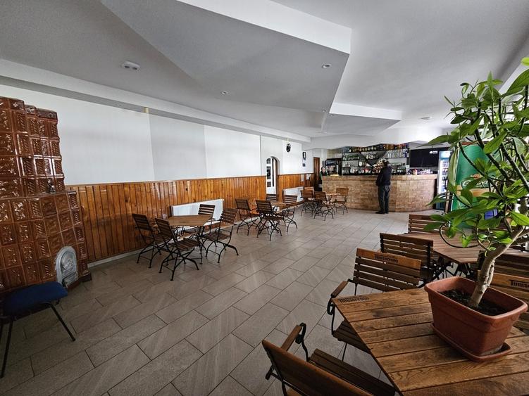 Spațiu comercial, de 390 mp, în Tulucești