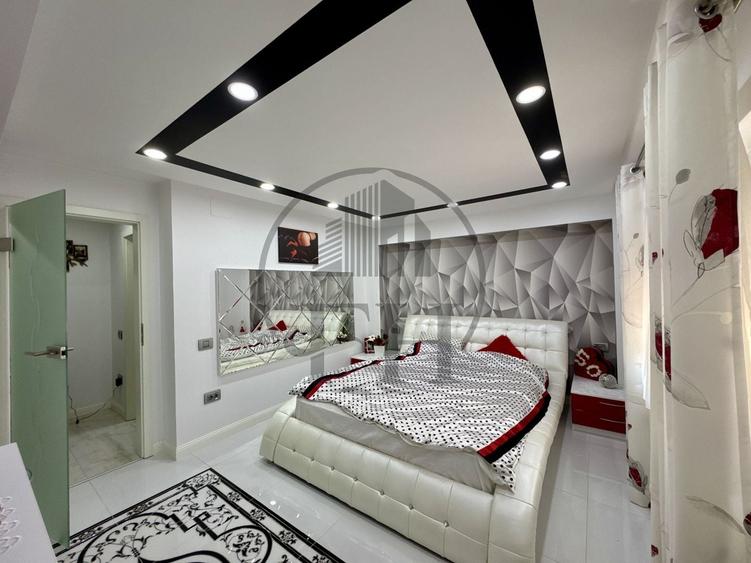 Apartament cu 4 camere decomandat, mobilat în Agigea