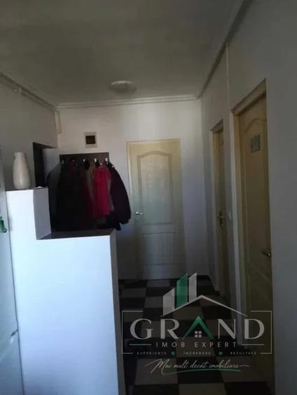 Apartament cu 2 camere decomandat, mobilat în Calea Turzii