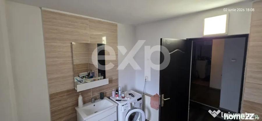 Casă cu 4 camere cu Teren 577 Mp în Aninoasa