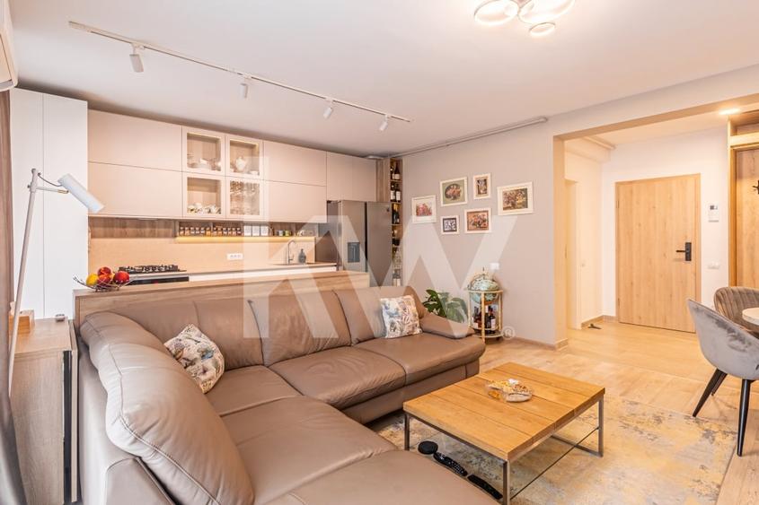 Apartament cu 3 camere decomandat, mobilat în Bartolomeu