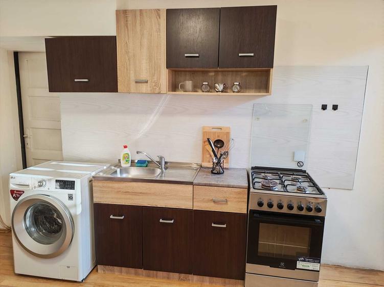 Apartament cu 2 camere semidecomandat în Baciu