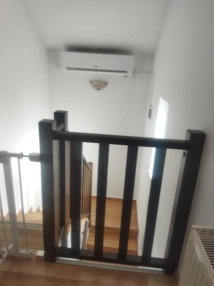 Casă individuală cu 5 camere cu Canalizare în Galata